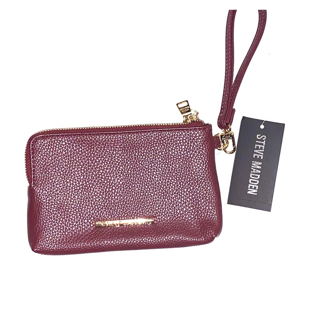 Steve Madden Wristlet